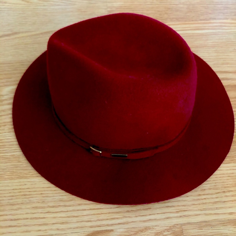 COPY - Red Fedora